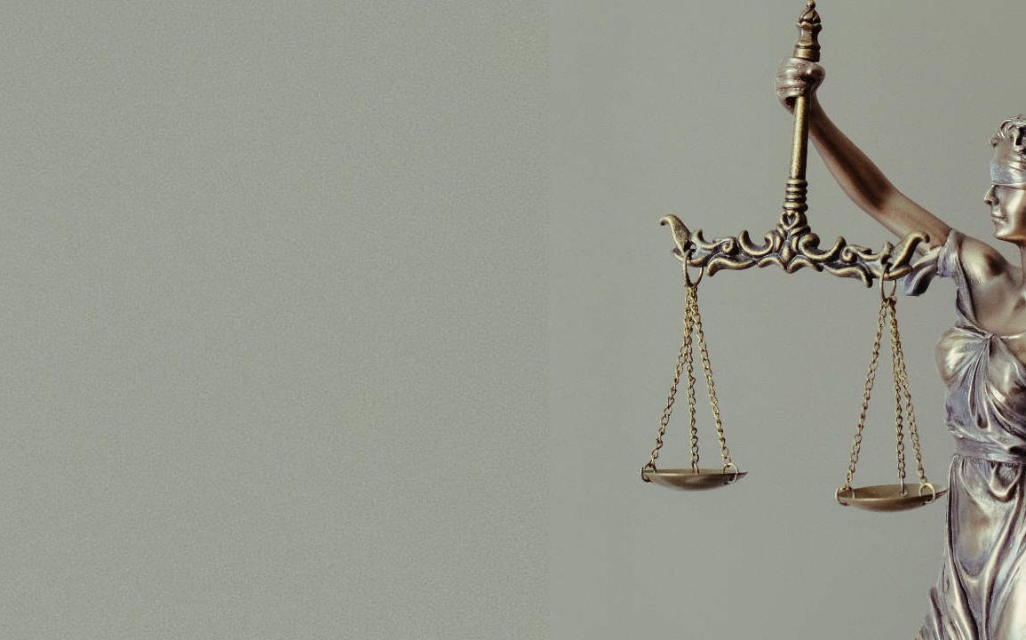 Zniesławienie i pomówienie w internecie | Działania i porady 1 prawo jest ślepe